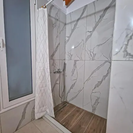 Lena's Family Apartman