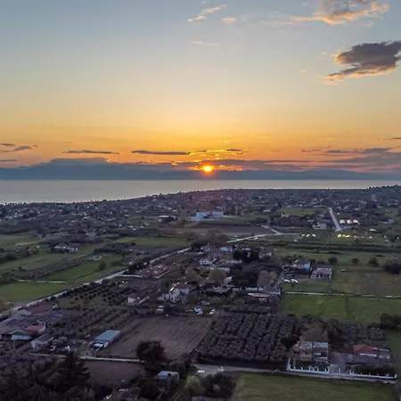 Lena's Family Апартаменты *