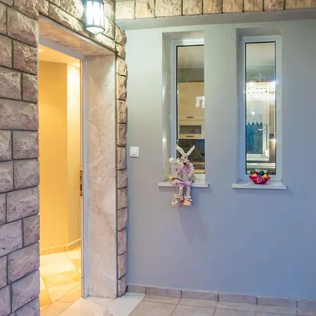 Lena's Family Апартаменты